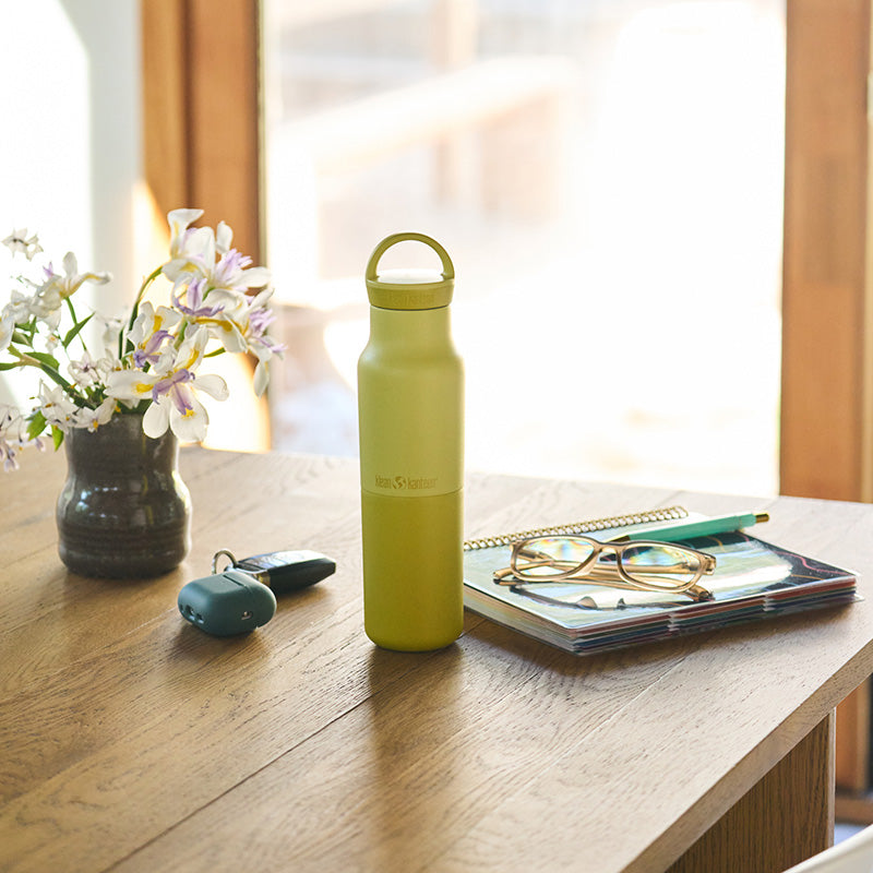 12oz-rise-classic-with-arch-loop-cap-b1 12oz_rise_classic_insulated_acacia_table_square.jpg