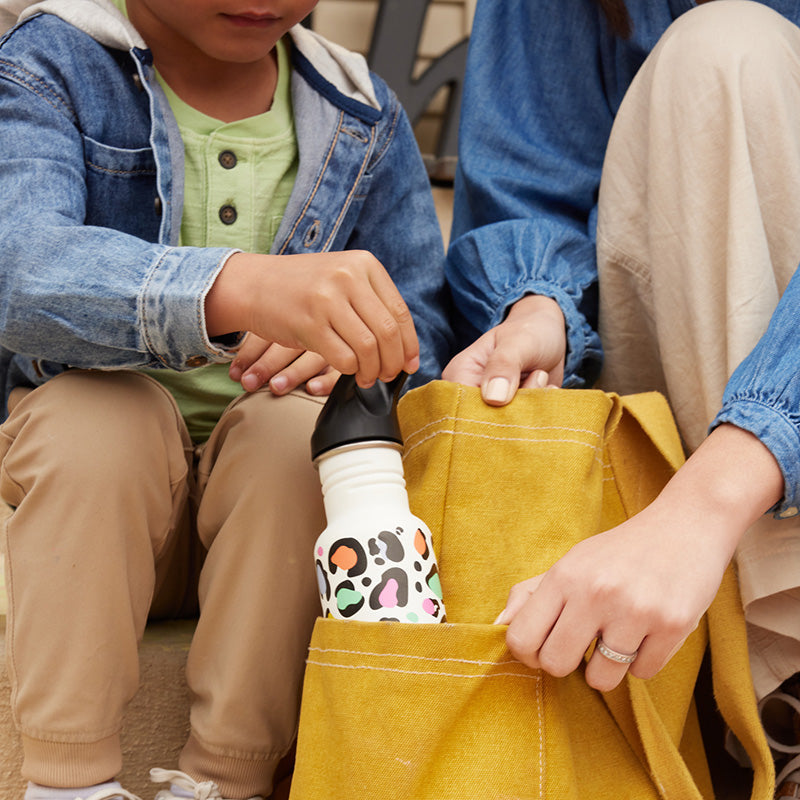 12oz-kid-s-classic-with-flip-seal-sport-cap-r7 kid_sport_flip_seal_12oz_bag_pull_square.jpg